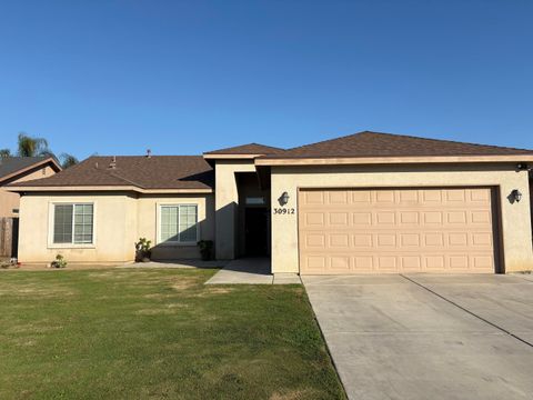 Photo of 30912 Tadpole Street, Visalia, CA 93291 (MLS # 237089)