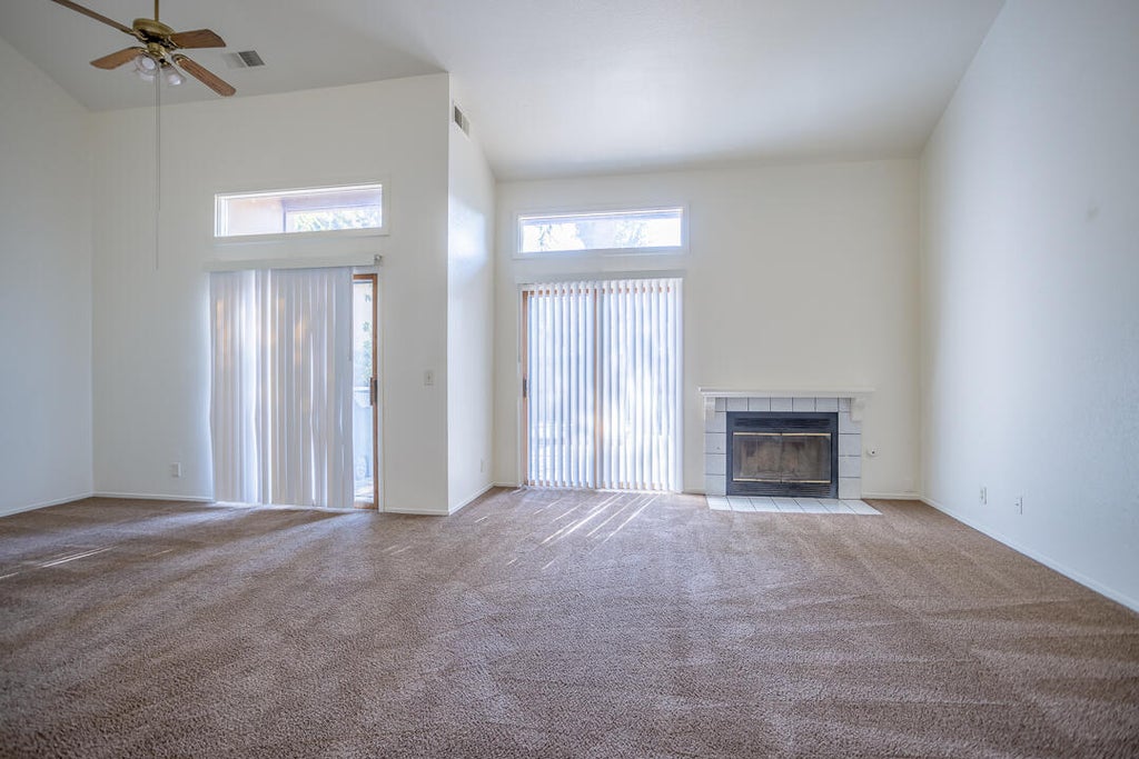 Photo of 1214 S Kent Street, Visalia, CA 93277 (MLS # 243935)