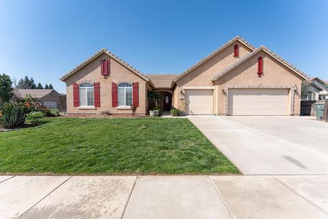 Photo of 2945 S Arkle Street, Visalia, CA 93292 (MLS # 240186)