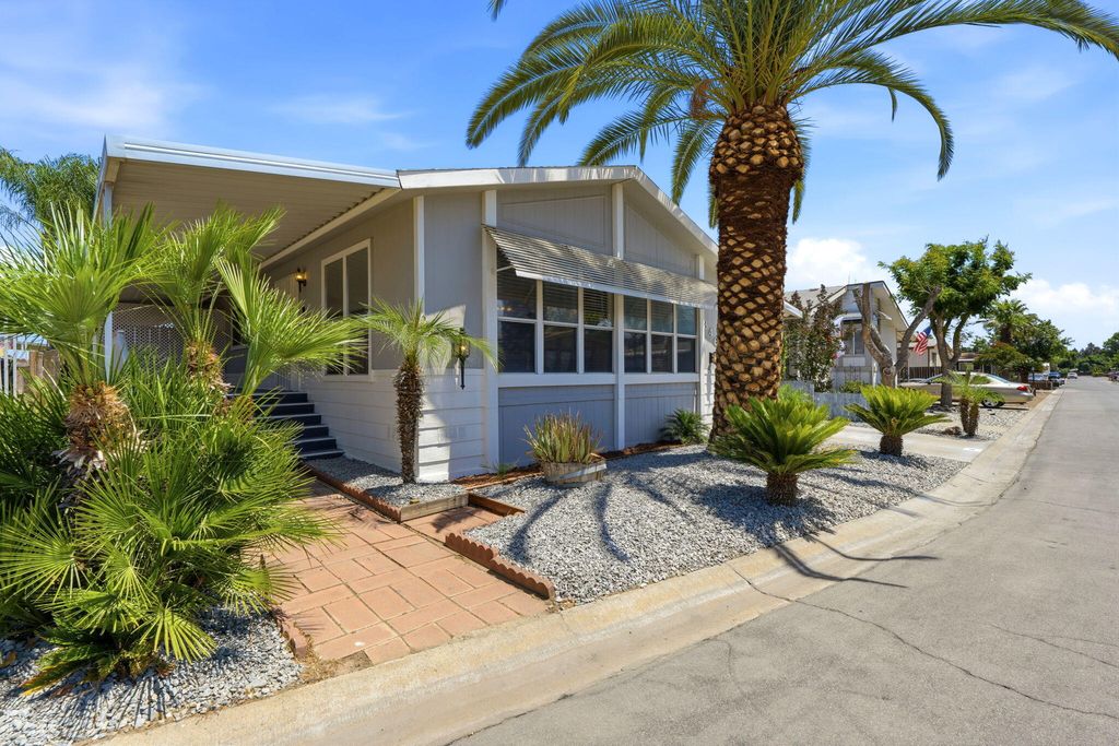 Photo of 5505 W Tulare Avenue Spc 346 #Spc 346, Visalia, CA 93277 (MLS # 241780)