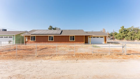 Photo of 15409 Road 223, Porterville, CA 93257 (MLS # 243922)