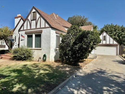 Photo of 237 Portola Avenue, Exeter, CA 93221 (MLS # 244341)