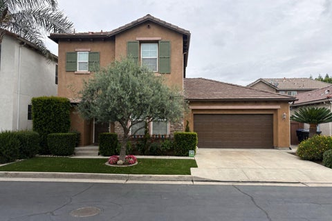 Photo of 5118 W Arezzo Avenue, Visalia, CA 93291 (MLS # 241497)