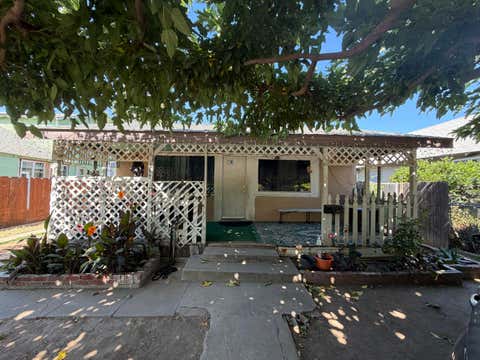 Photo of 467 N Elmwood, Lindsay, CA 93247 (MLS # 242282)