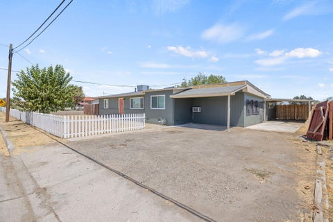 Photo of 19415 Empire Street, Stratford, CA 93266 (MLS # 243376)