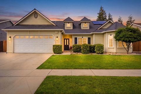 Photo of 1854 Charles Krug, Tulare, CA 93274 (MLS # 241221)