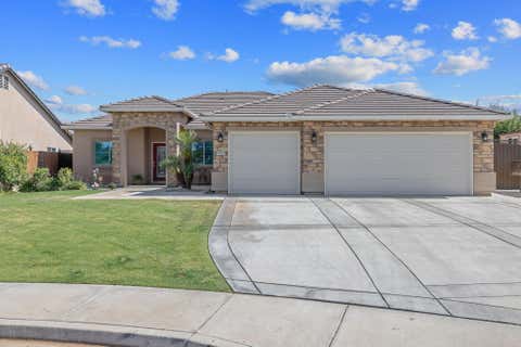 Photo of 4309 Sierra Madre Avenue, Bakersfield, CA 93313 (MLS # 242083)