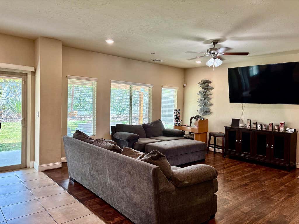 Photo of 2220 N Shady Street, Visalia, CA 93291 (MLS # 240236)