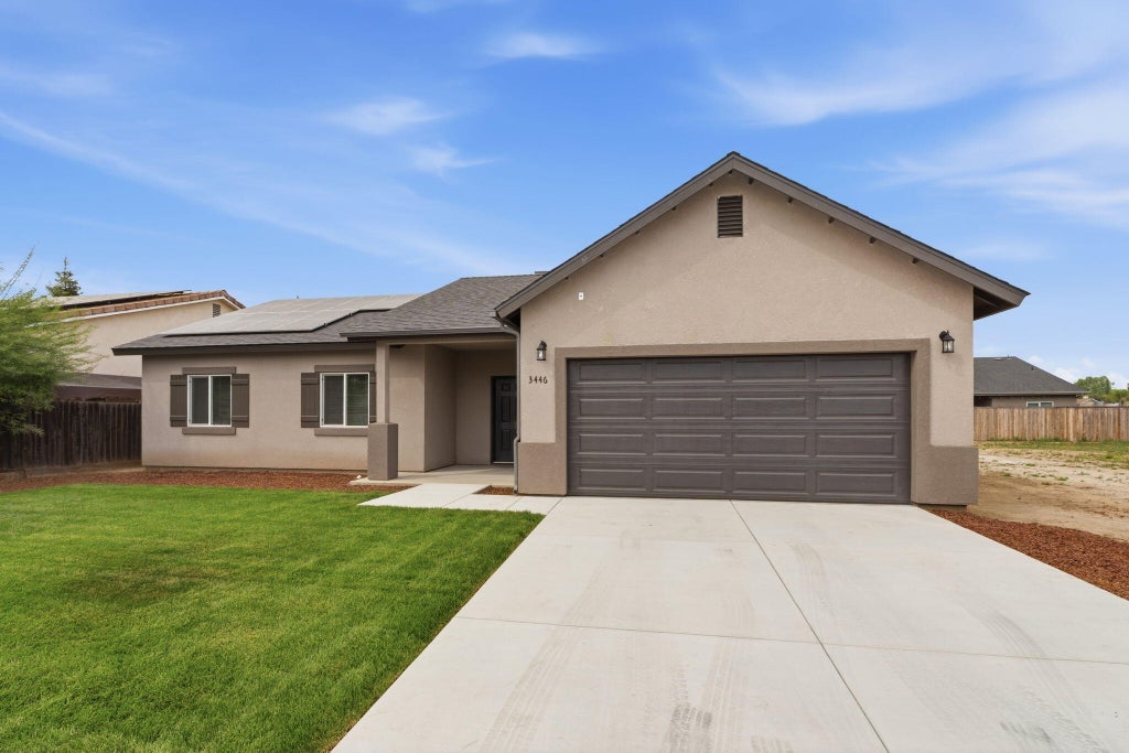 Photo of 3446 E Grove Avenue, Visalia, CA 93292 (MLS # 241387)