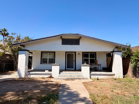 Photo of 365 N Echo Avenue, Fresno, CA 93701 (MLS # 241425)