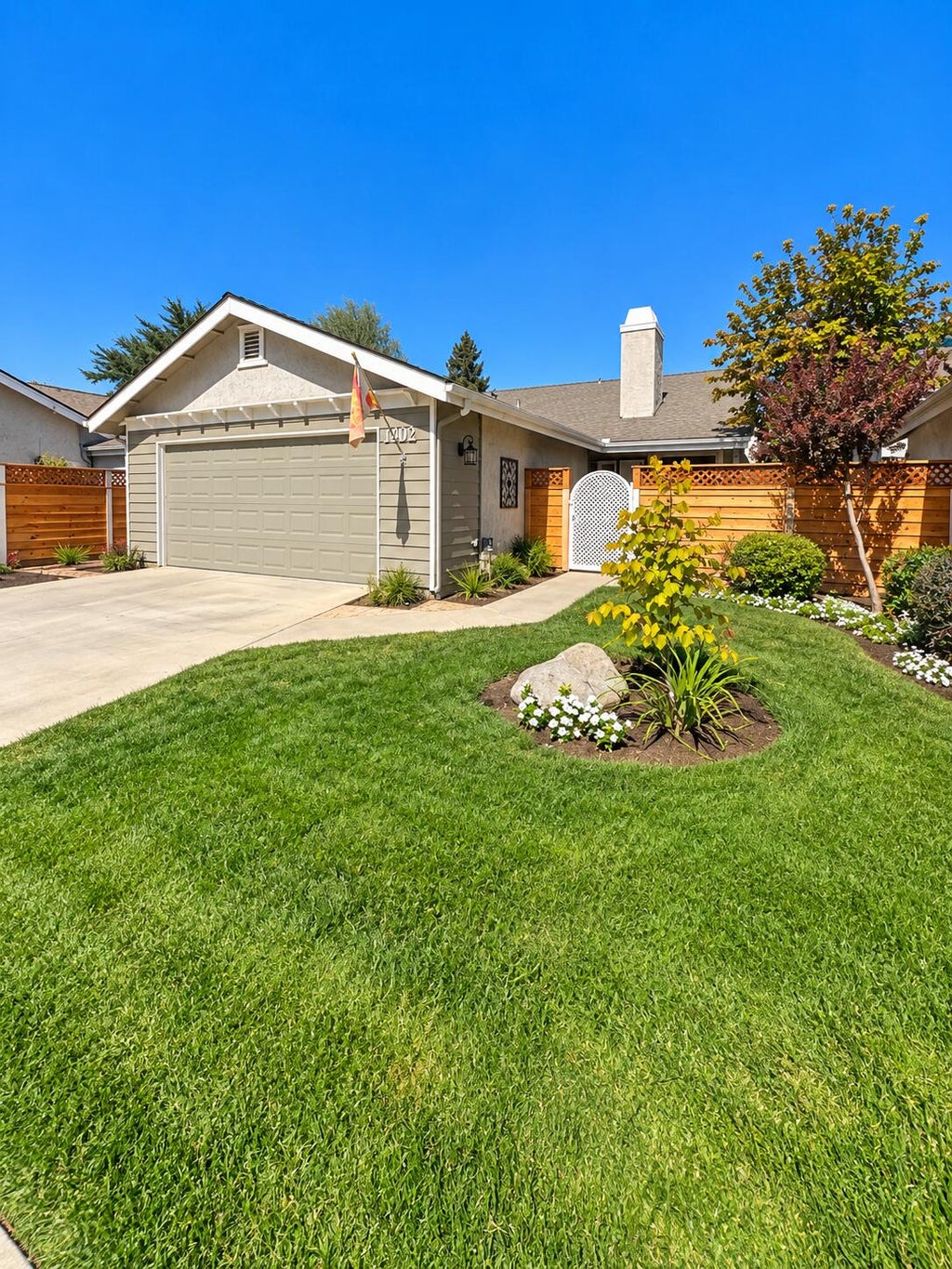 Photo of 1402 E Vassar Drive, Visalia, CA 93292 (MLS # 244094)