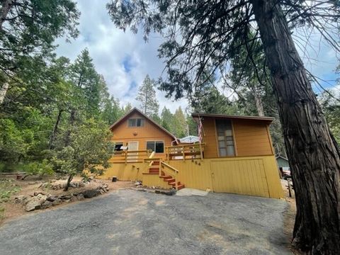 654 Trails End Drive, Camp Nelson, CA 93265 - MLS#: 224861