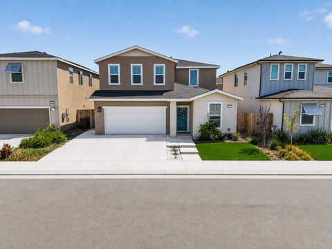 Photo of 4242 Hampton Way, Clovis, CA 93619 (MLS # 244216)