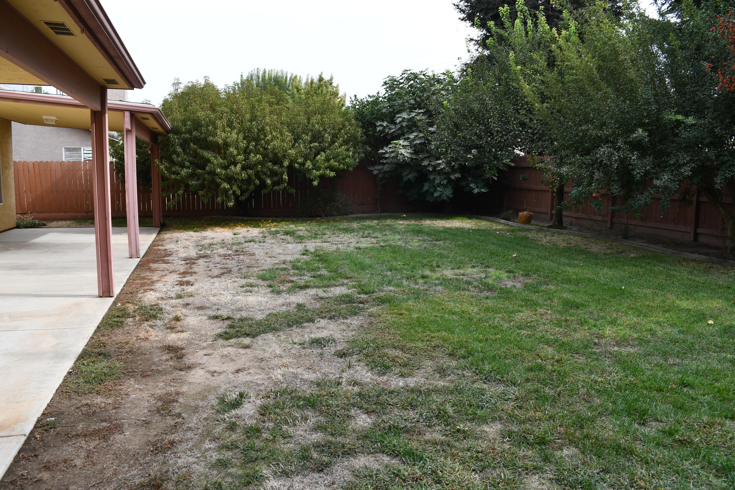 Visalia, California 93291, United States, 3 Bedrooms Bedrooms, ,2 BathroomsBathrooms,Residential,Pending,36399