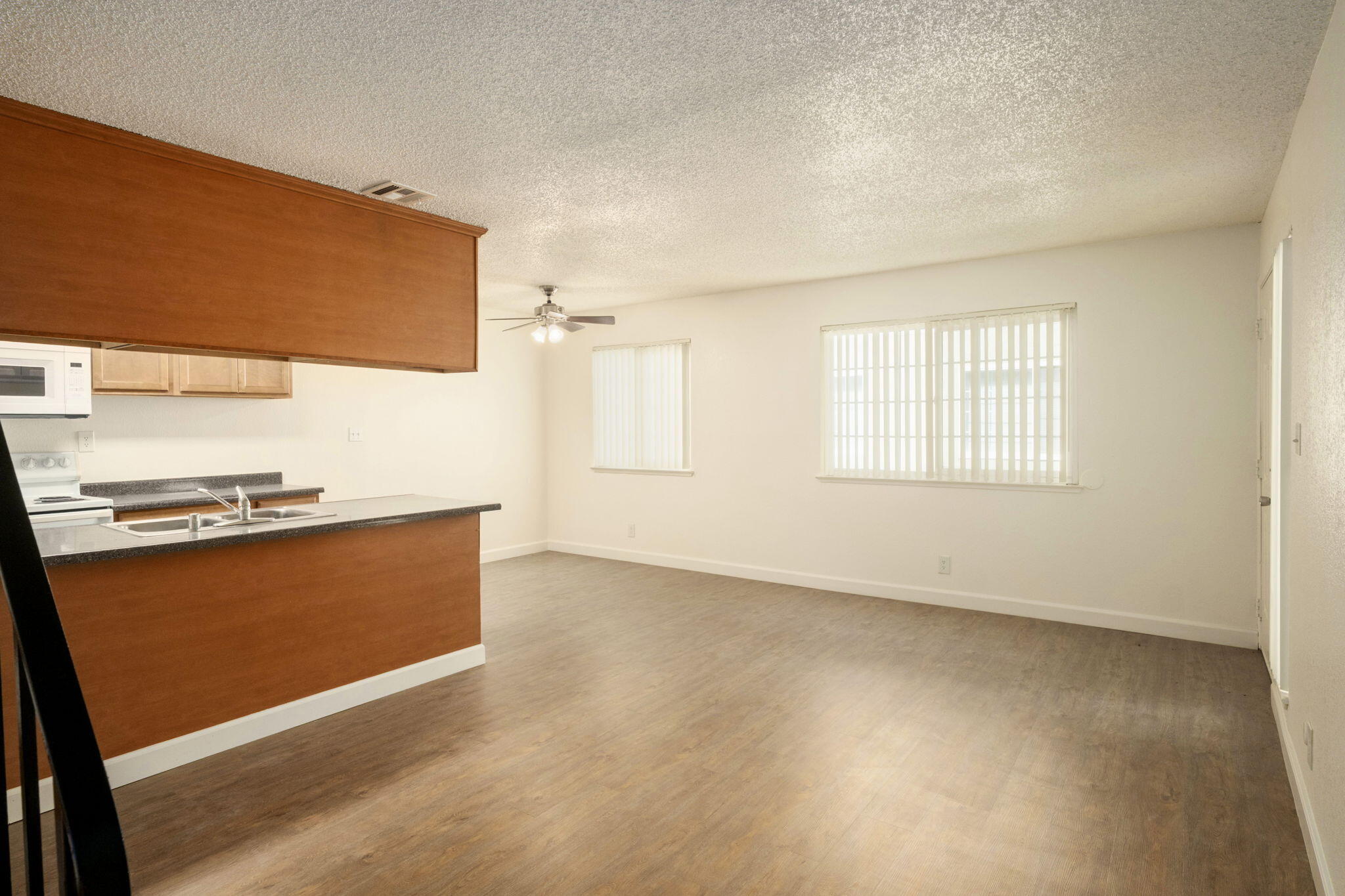 Clovis, California 93612, United States, 2 Bedrooms Bedrooms, ,1 BathroomBathrooms,Residential,Active,20336