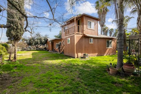 Photo of 30500 Road 72 A #A, Visalia, CA 93291 (MLS # 234462)