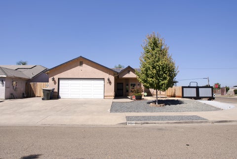 Photo of 1400 Crater Lake, Tulare, CA 93274 (MLS # 244100)