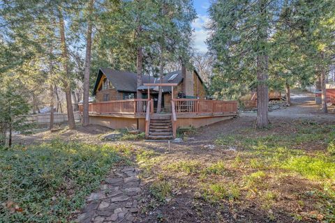 Photo of 45787 Guhl Ave Avenue, Posey, CA 93260 (MLS # 239176)