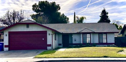 Photo of 1351 W Westfield Avenue, Porterville, CA 93257 (MLS # 239047)