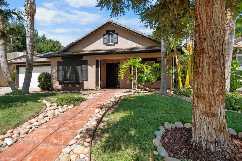 Photo of 4744 W James Court, Visalia, CA 93277 (MLS # 243874)