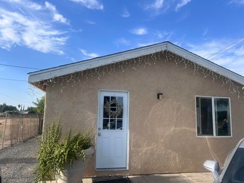 Photo of 1362 W Northgrand Avenue, Porterville, CA 93257 (MLS # 237031)