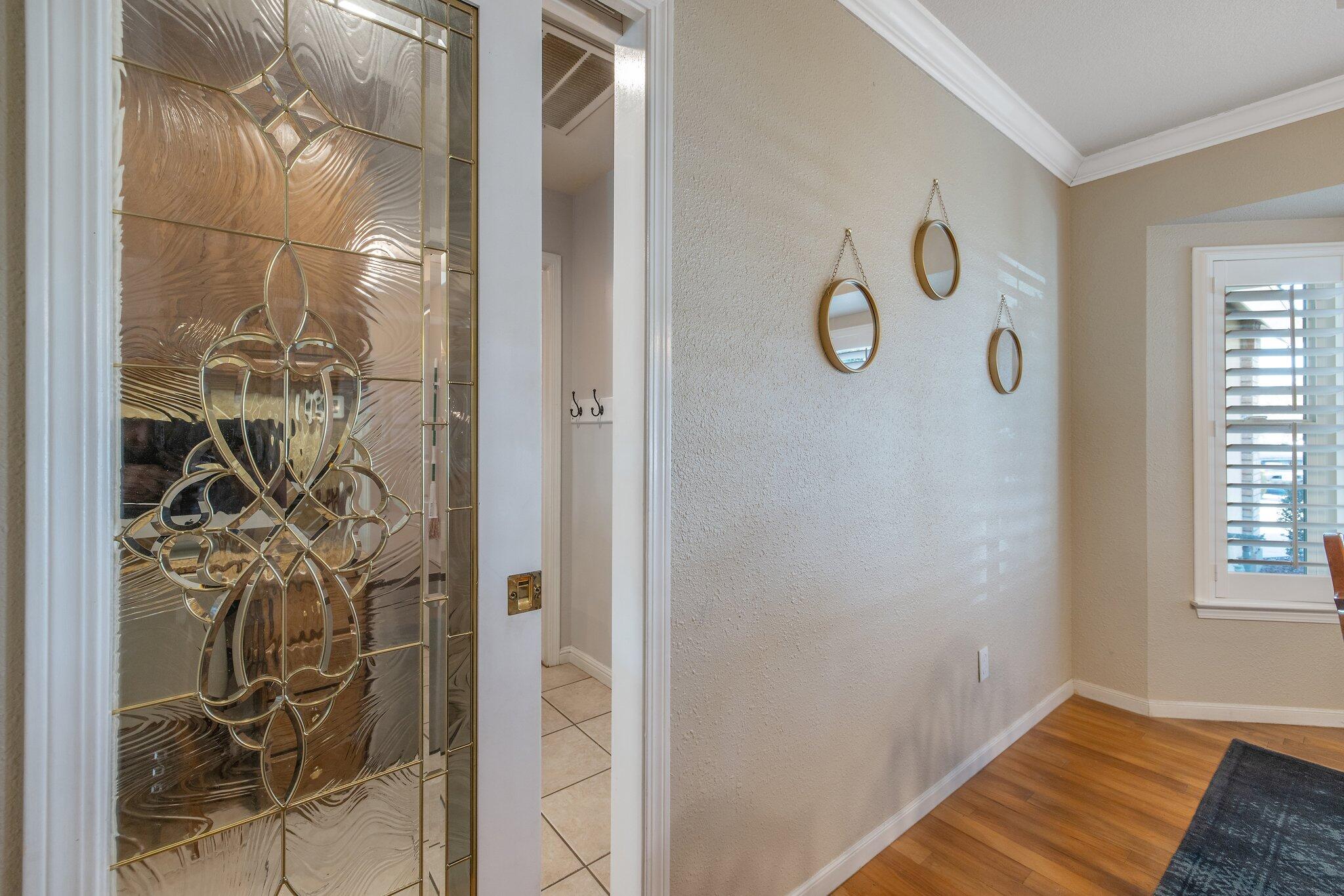 Visalia, California 93277, United States, 3 Bedrooms Bedrooms, ,3 BathroomsBathrooms,Residential,Pending,7521