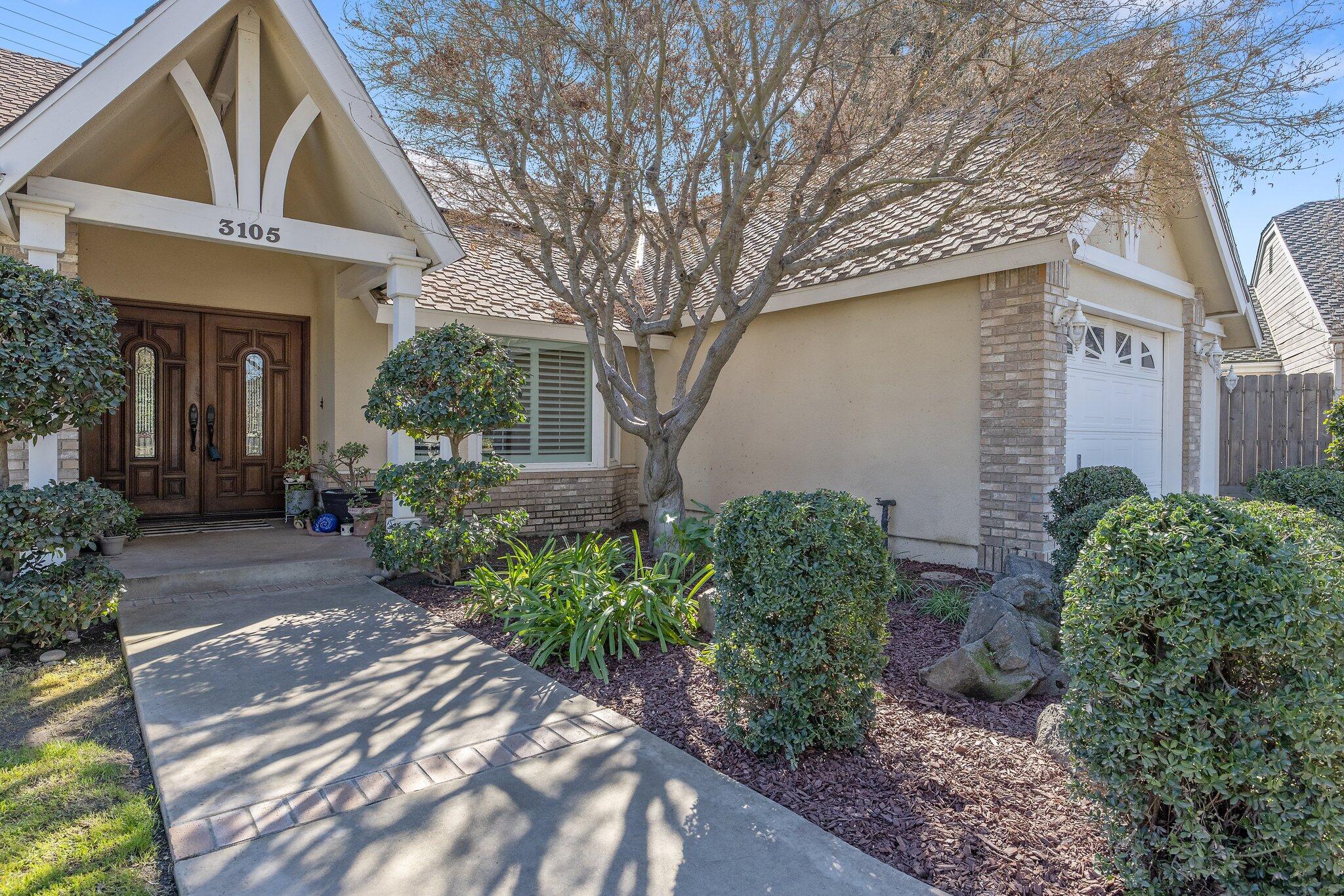 Visalia, California 93277, United States, 3 Bedrooms Bedrooms, ,3 BathroomsBathrooms,Residential,Pending,7521