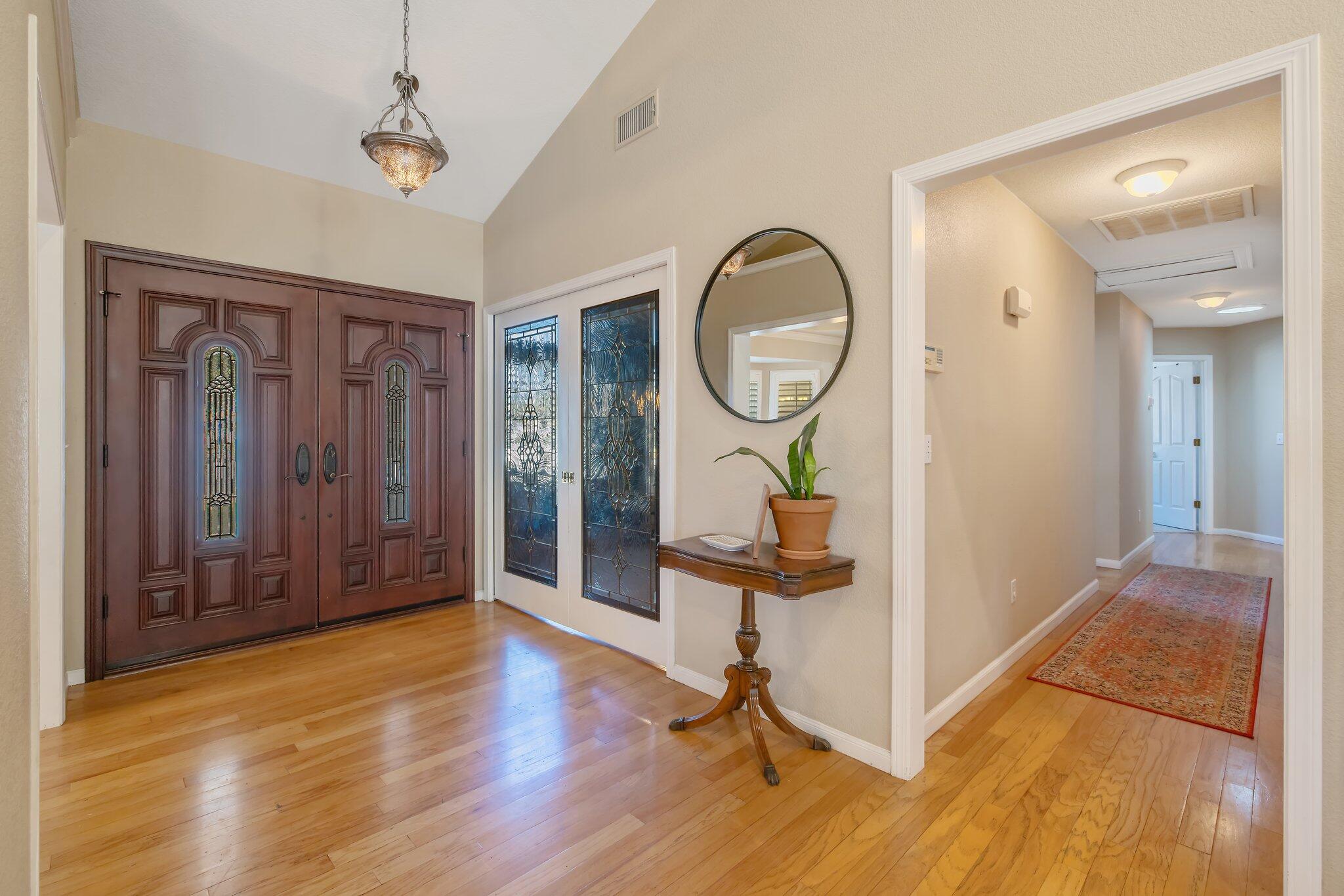 Visalia, California 93277, United States, 3 Bedrooms Bedrooms, ,3 BathroomsBathrooms,Residential,Pending,7521