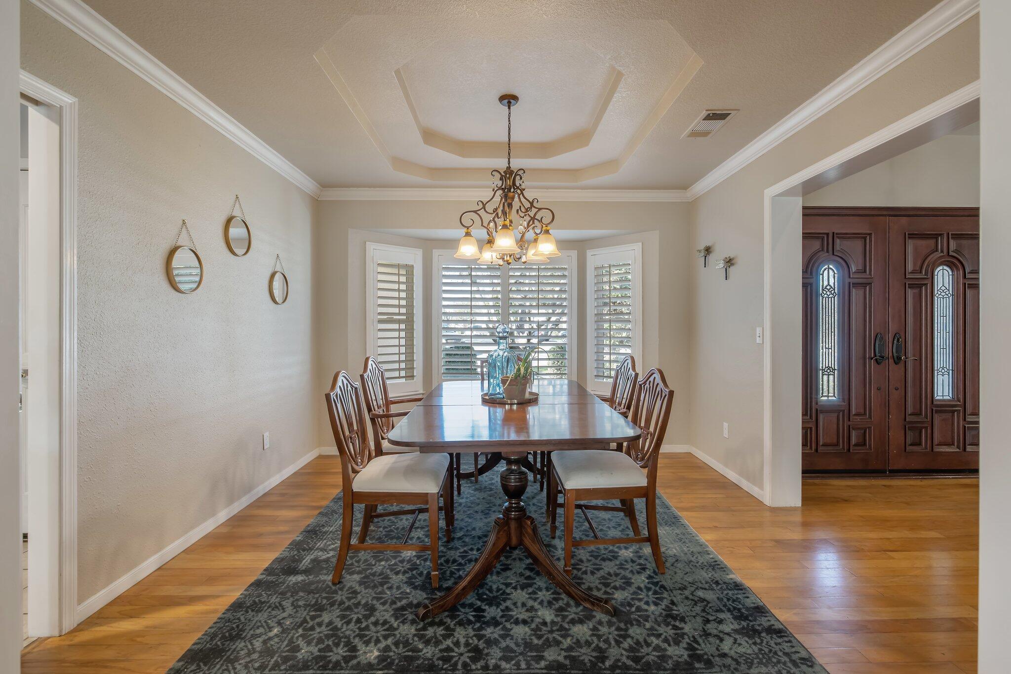 Visalia, California 93277, United States, 3 Bedrooms Bedrooms, ,3 BathroomsBathrooms,Residential,Pending,7521