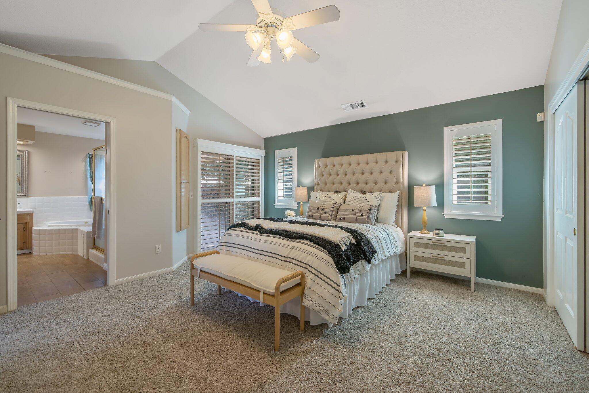 Visalia, California 93277, United States, 3 Bedrooms Bedrooms, ,3 BathroomsBathrooms,Residential,Pending,7521