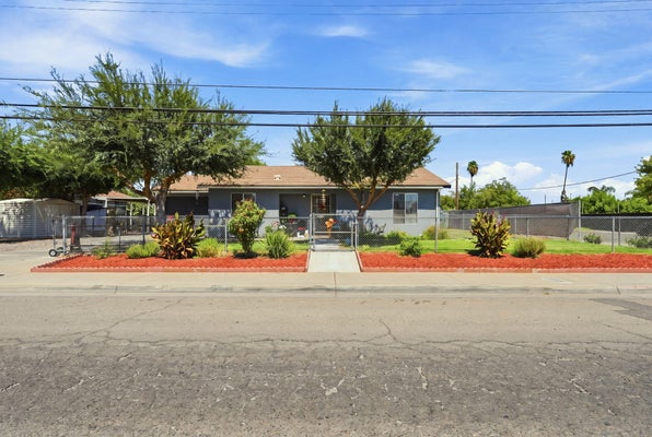 1208 SOUTH AVE, ORANGE COVE, CA 93646 - Image 6f1fced730902760abdbb41dcc2efcba/551042331