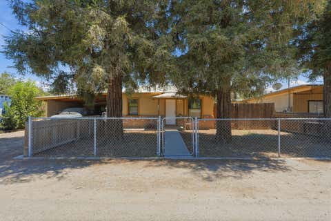 Photo of 1098 N Foothill, Lindsay, CA 93247 (MLS # 242815)