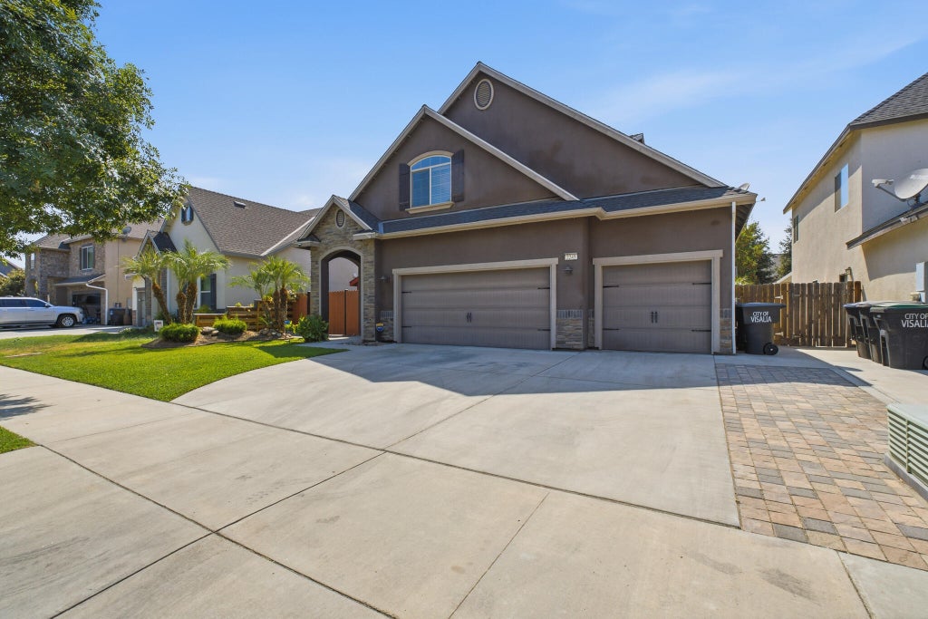 Photo of 2245 N Duke Street, Visalia, CA 93291 (MLS # 243454)