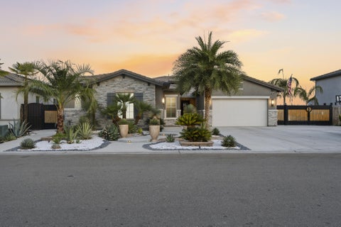 Photo of 3612 Gold King Place Circle, Dinuba, CA 93618 (MLS # 242422)