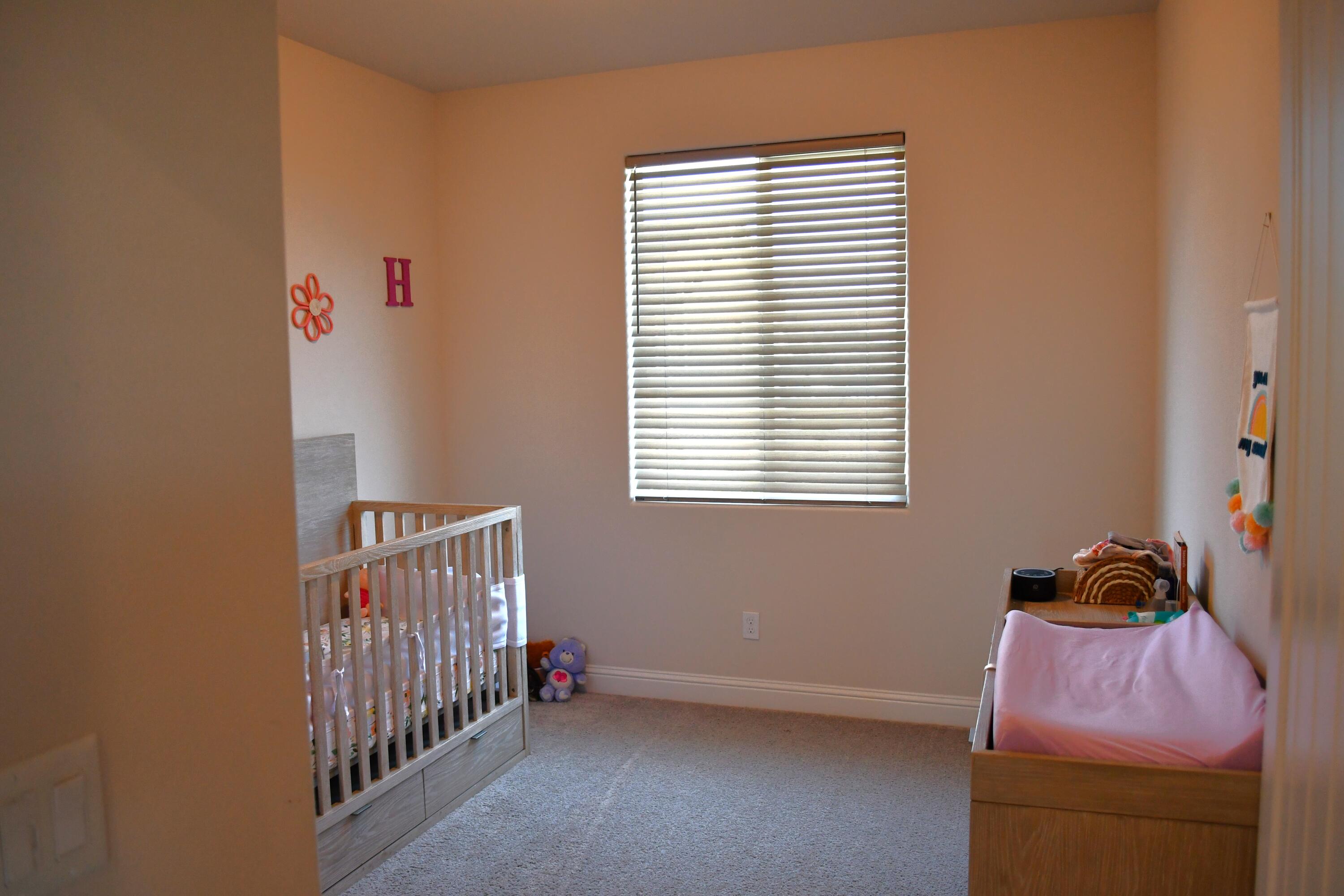 Clovis, California 93619, United States, 4 Bedrooms Bedrooms, ,3 BathroomsBathrooms,Residential,Pending,107622