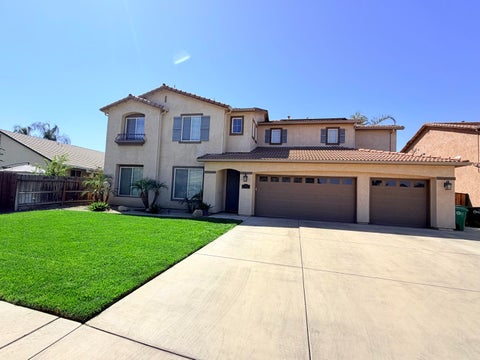 Photo of 1083 N Wellington, Porterville, CA 93257 (MLS # 244074)