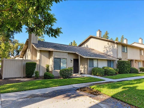 Photo of 4747 N Woodrow Avenue 151 #151, Fresno, CA 93726 (MLS # 244486)