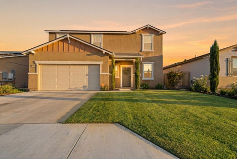 Photo of 1738 Justice Avenue, Tulare, CA 93274 (MLS # 242764)