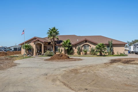 Photo of 15084 18 1/2, Lemoore, CA 93245 (MLS # 243175)