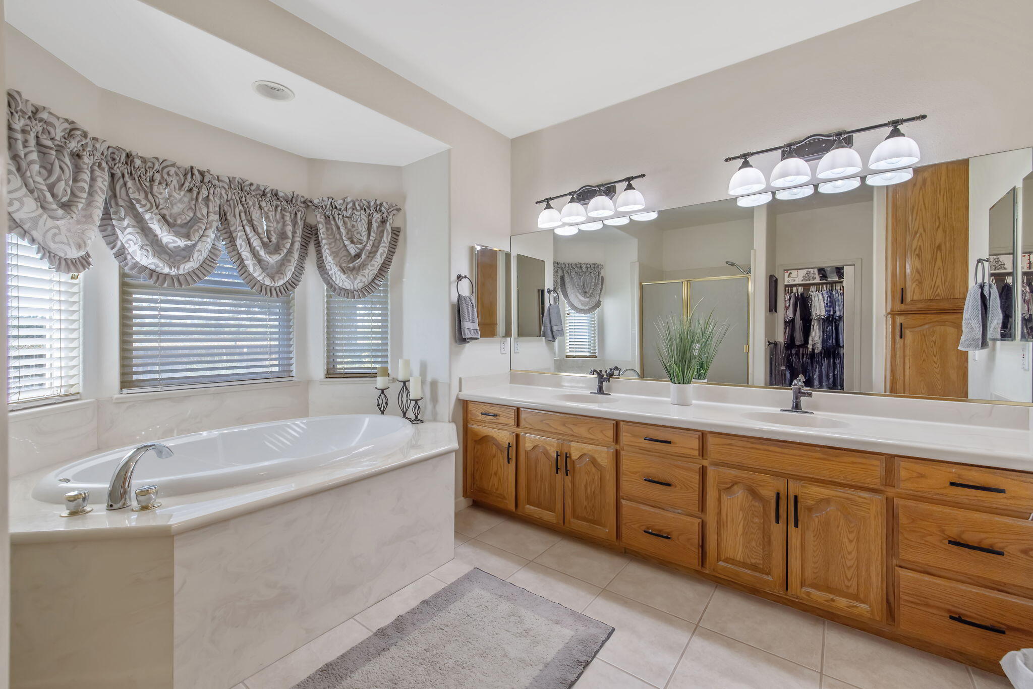 Cutler, California 93615, United States, 3 Bedrooms Bedrooms, ,2 BathroomsBathrooms,Residential,Active,184071