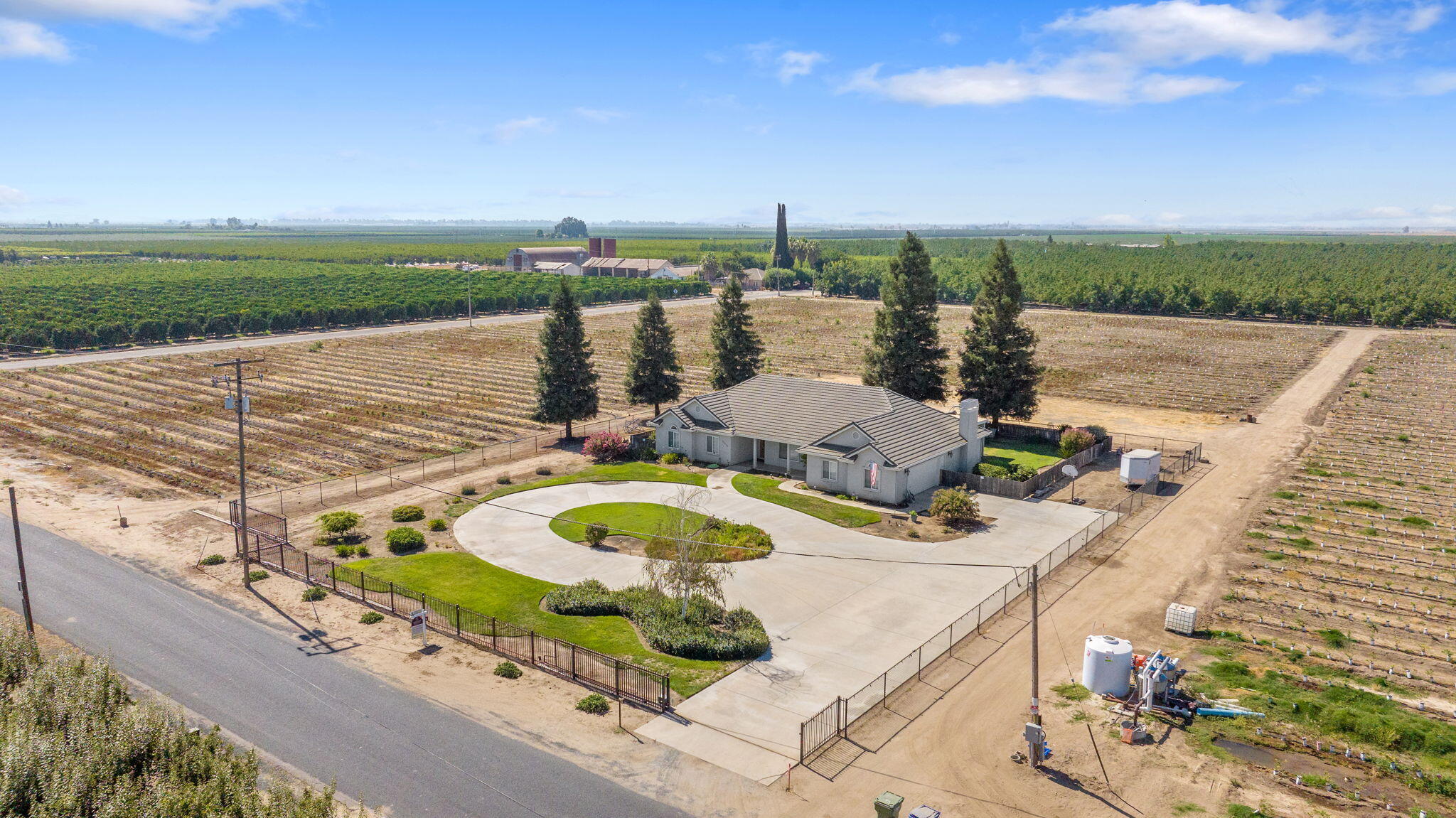 Cutler, California 93615, United States, 3 Bedrooms Bedrooms, ,2 BathroomsBathrooms,Residential,Active,184071