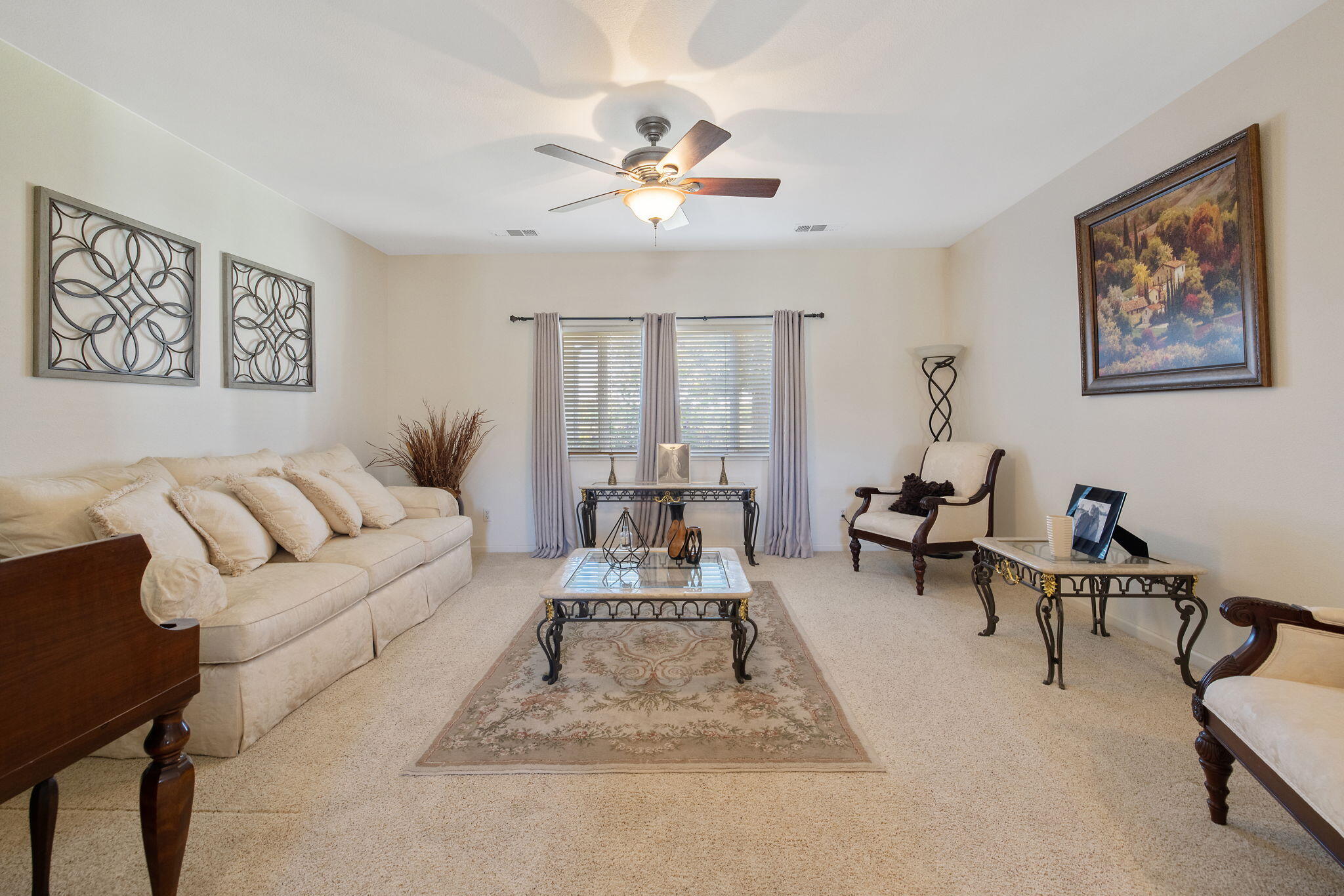 Cutler, California 93615, United States, 3 Bedrooms Bedrooms, ,2 BathroomsBathrooms,Residential,Active,184071