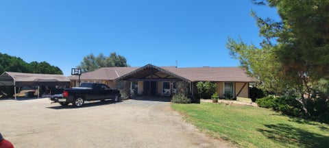 Photo of 20605 Road 252 Avenue, Strathmore, CA 93267 (MLS # 243166)
