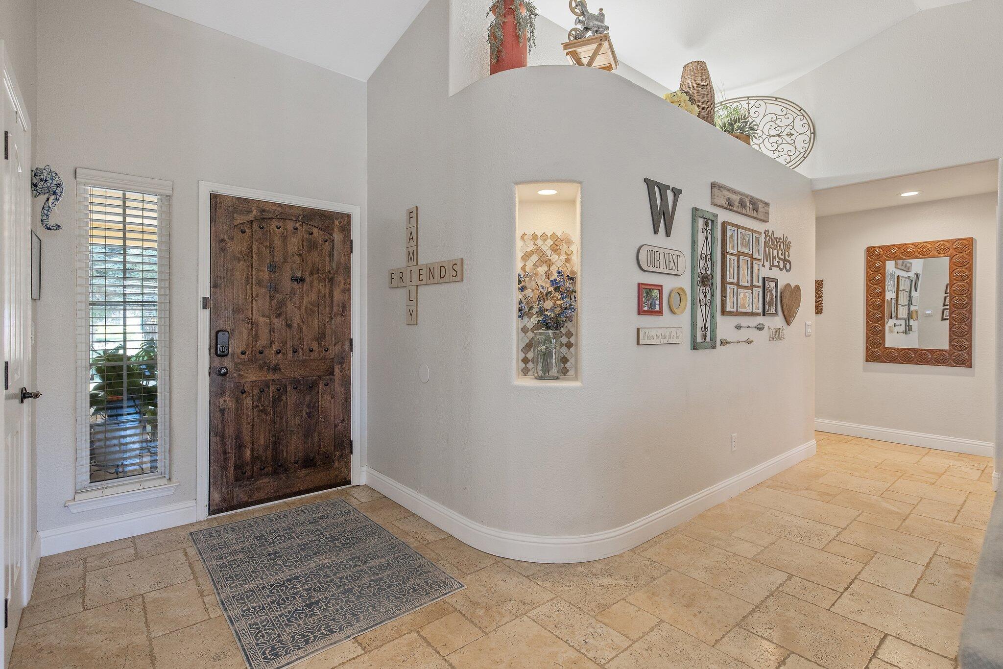 Visalia, California 93292, United States, 3 Bedrooms Bedrooms, ,2 BathroomsBathrooms,Residential,Pending,151423