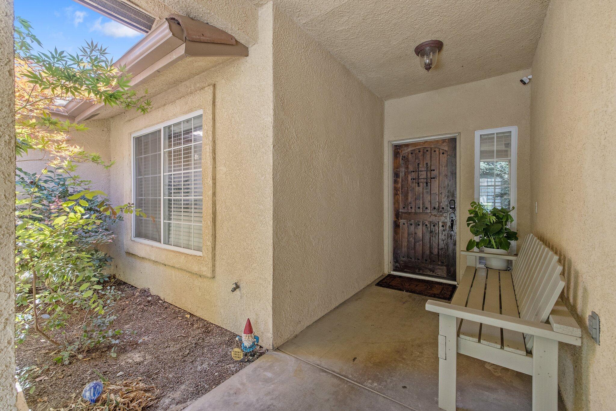 Visalia, California 93292, United States, 3 Bedrooms Bedrooms, ,2 BathroomsBathrooms,Residential,Pending,151423