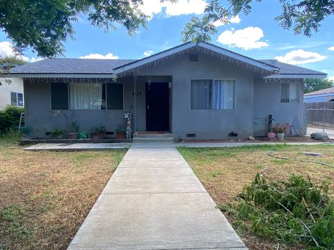 Photo of 333 E Linden Avenue, Reedley, CA 93654 (MLS # 241126)
