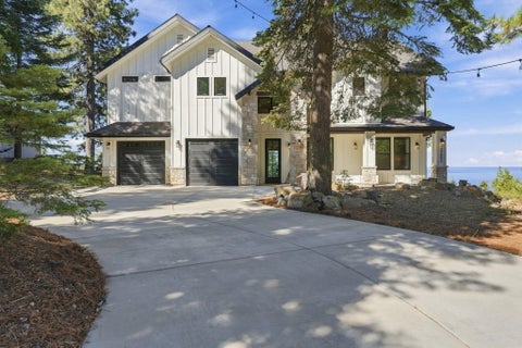 Photo of 39852 Mountain Heather Lane, Shaver Lake, CA 93664 (MLS # 244456)