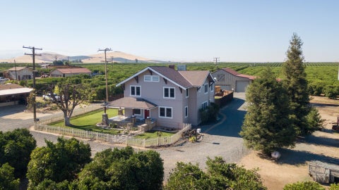 Photo of 1259 E Teapot Dome Avenue, Porterville, CA 93257 (MLS # 243062)