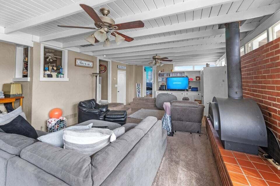 Tulare, California 93274, United States, 3 Bedrooms Bedrooms, ,1 BathroomBathrooms,Residential,Active,160698