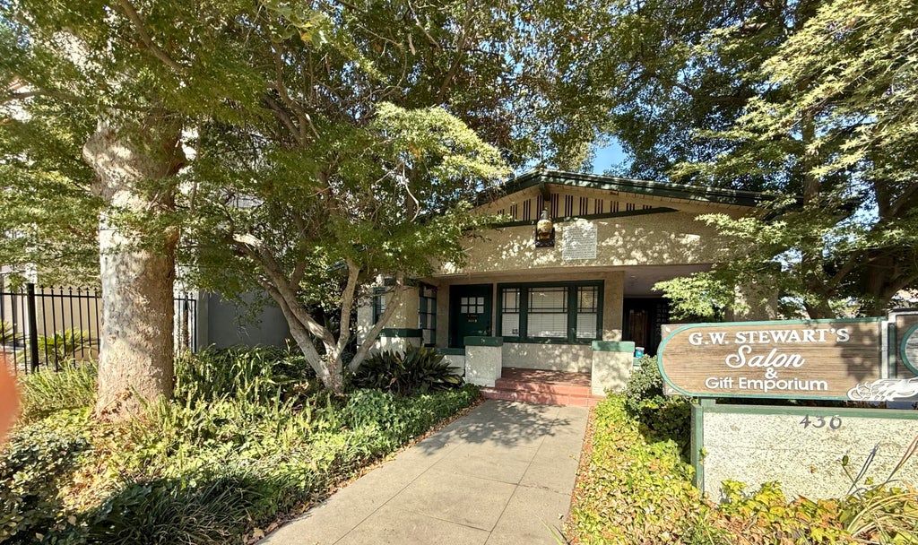 Photo of 430 S Church Street, Visalia, CA 93277 (MLS # 243390)
